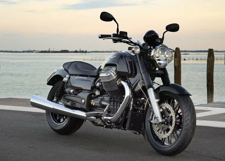 Moto-Guzzi-California