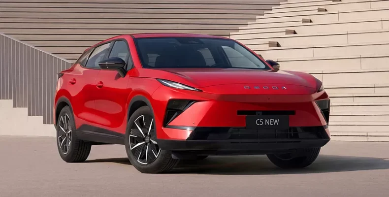 Новый Omoda C5 2025: цены, комплектации и характеристики кроссовера для России